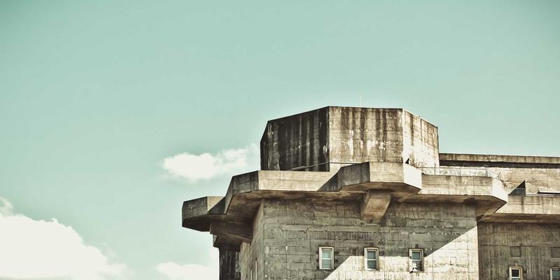 露营野炊美食制作指南：无需复杂厨具的户外简易美味方案